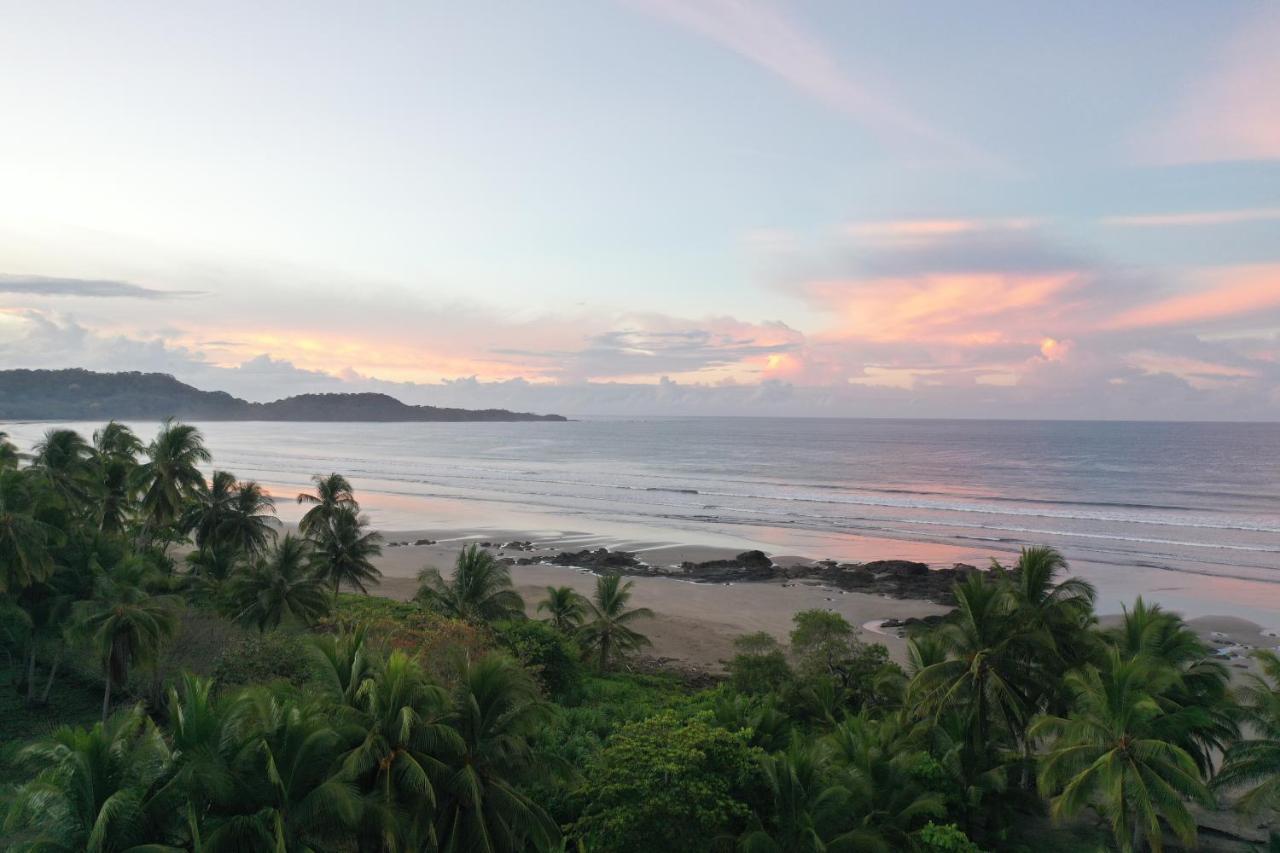 Salvatierra Beachfront Hotel Puerto Coyote Eksteriør billede